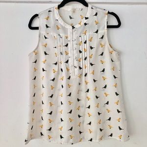 Fun 2 Fun white sleeveless bird print blouse small